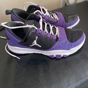 Nike Jordan Purple size 10
